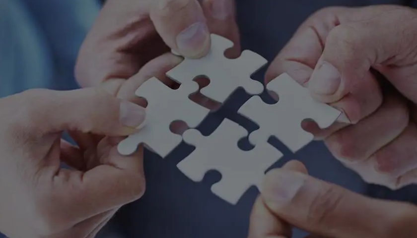 <b>搜索引擎优化的秘密武器：定制网站如何提升您的排名？</b>